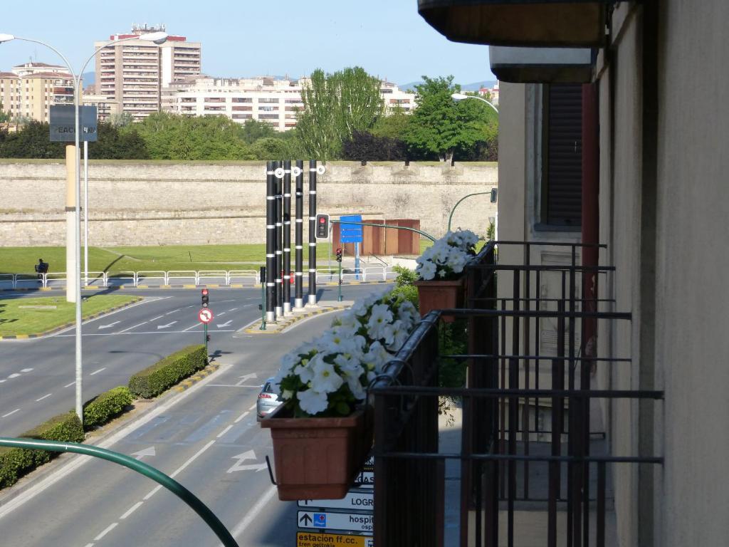 Hostal Navarra Pamplona Zimmer foto